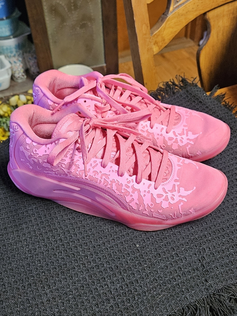 Nike Zion 3 Pink Lotus Men's Basketball Sneakers - Lace-Up Low Top